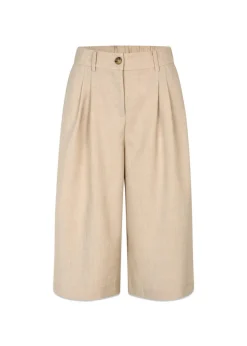 GaleMD 2 long shorts