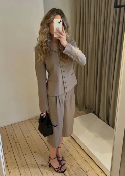 GaleMD 2 short blazer