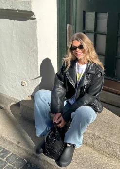 HullaMD solid jacket