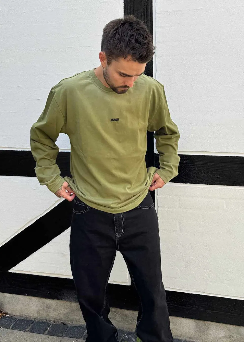 JOSHUA LONG SLEEVE W/ LOGO