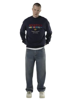 LEGACY FLAGS CREWNECK