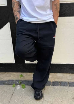 Straight Leg Sweatpants